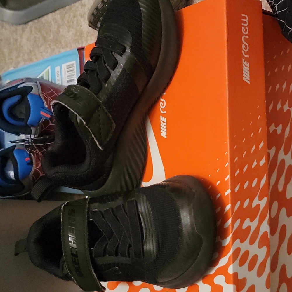 Black Skechers